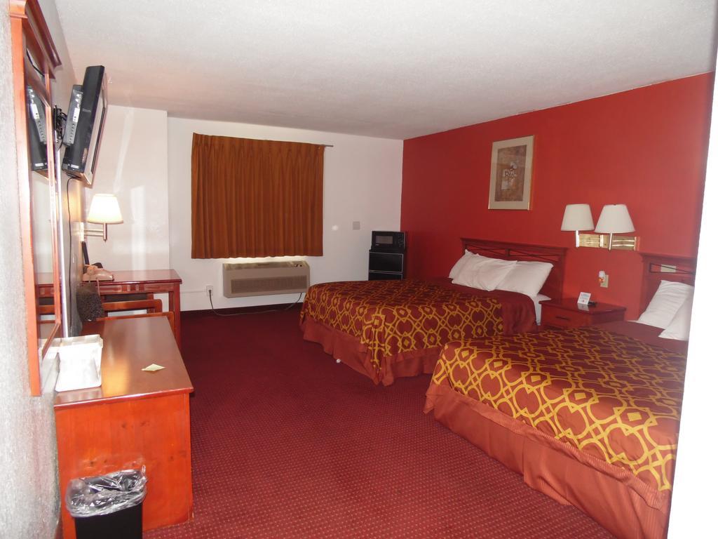 American Inn & Suites Boone 객실 사진