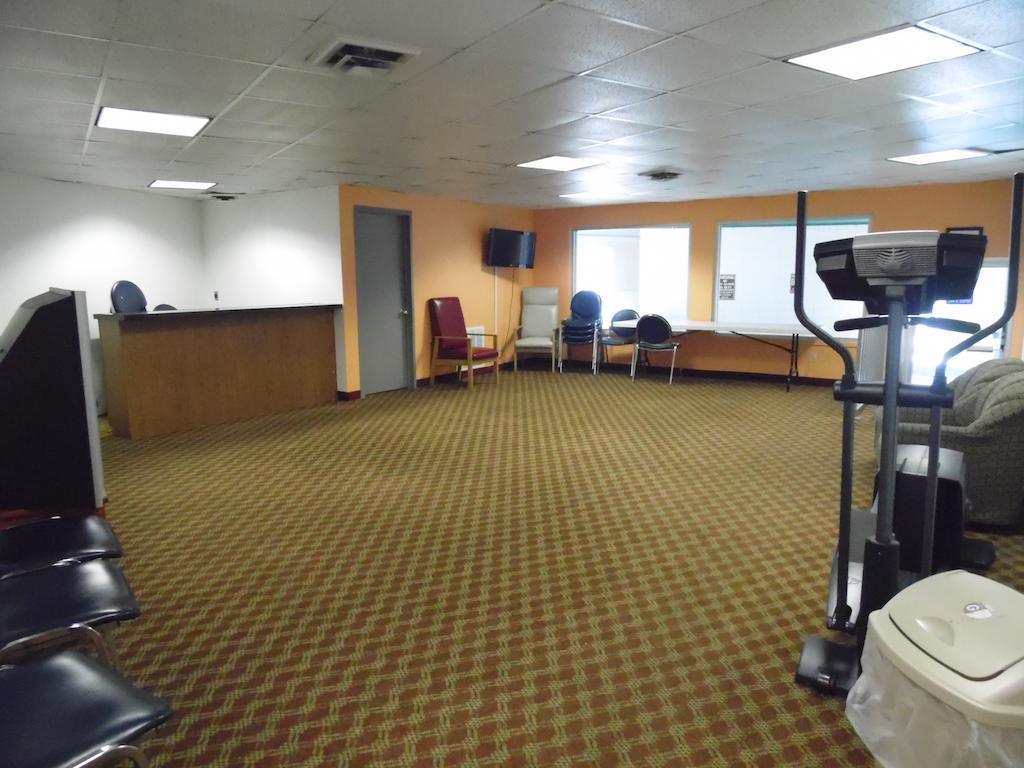 American Inn & Suites Boone 외부 사진